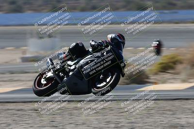 media/Nov-16-2025-Race Pace (Sun) [[8c5fa54630]]/Verified Riders/3-Turn 14 (1045am)/